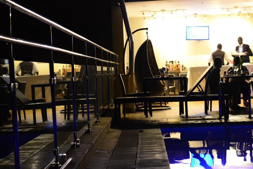 Eddy Suites, Emeli Hotel Nairobi Buitenkant foto
