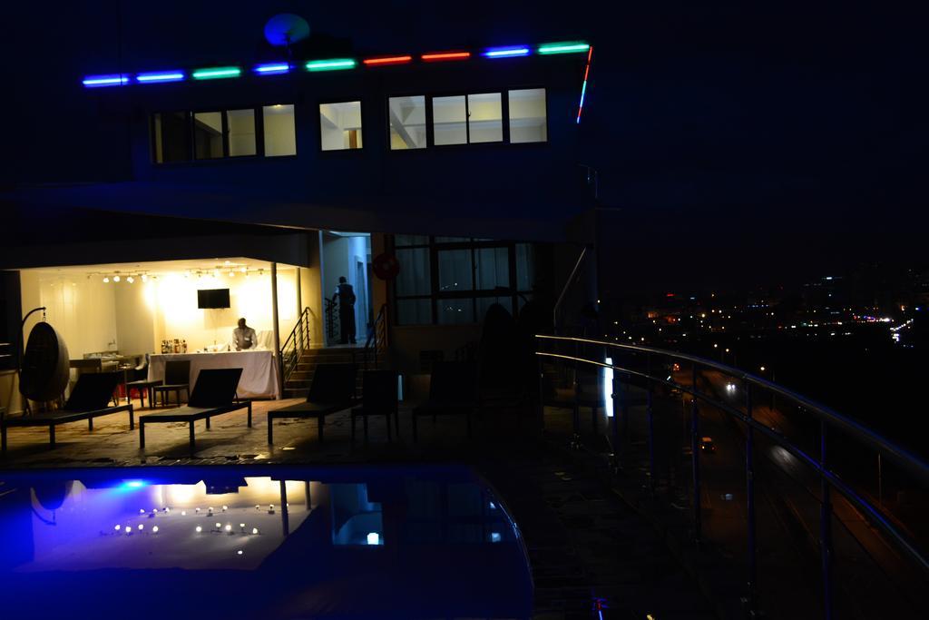 Eddy Suites, Emeli Hotel Nairobi Buitenkant foto